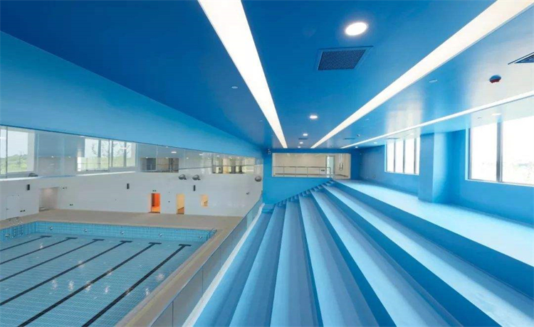 新乡学校游泳馆建造